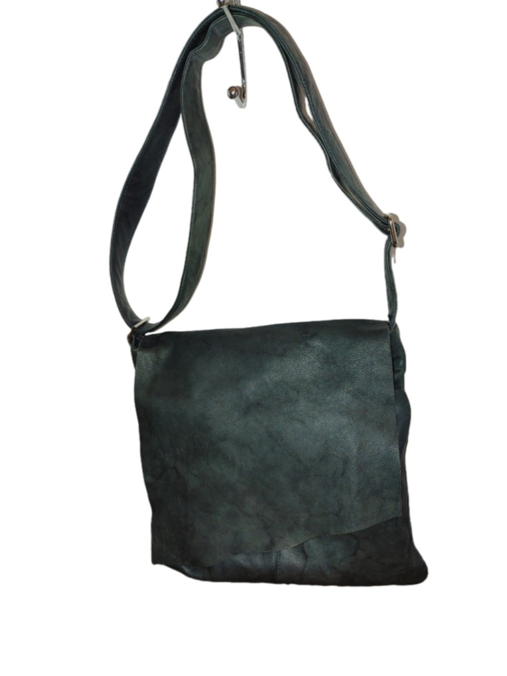 ili New York Leather Crossbody
